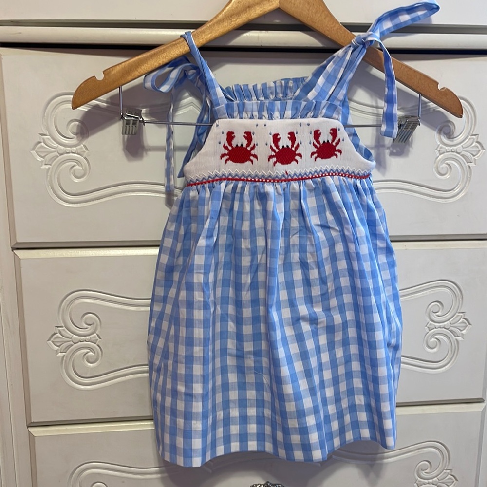 Smocked Auctions girls dress size 18Months GUC